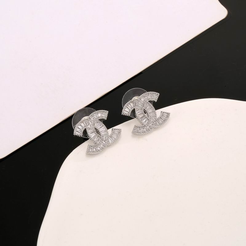 Chanel Earring 06yxs160